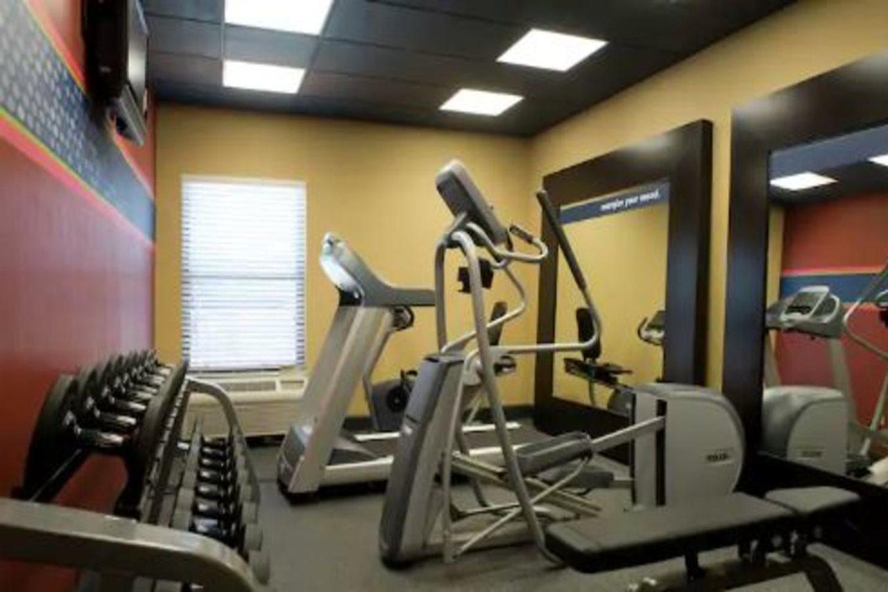 Hampton Inn Starkville Kültér fotó
