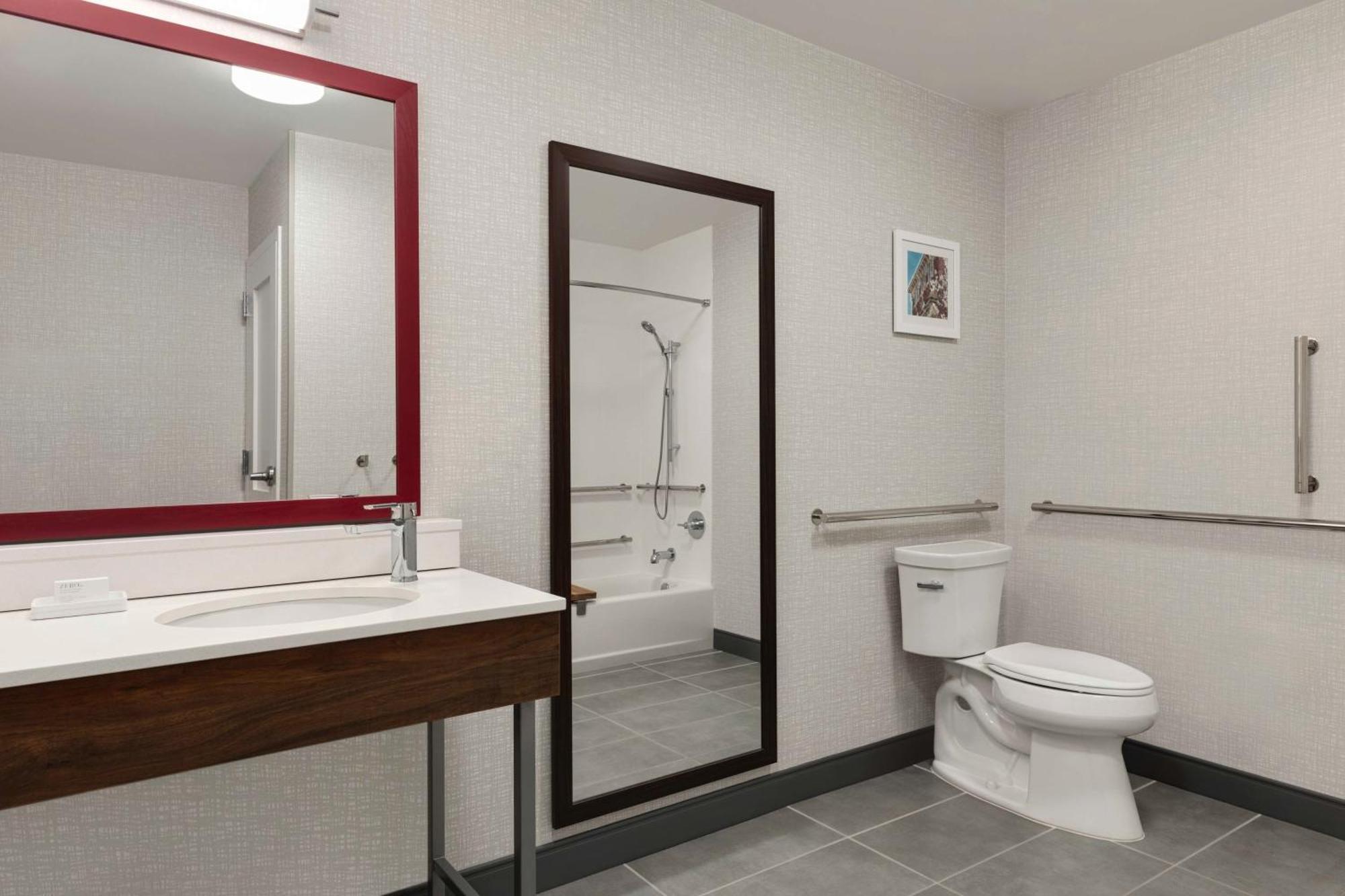 Hampton Inn Starkville Kültér fotó