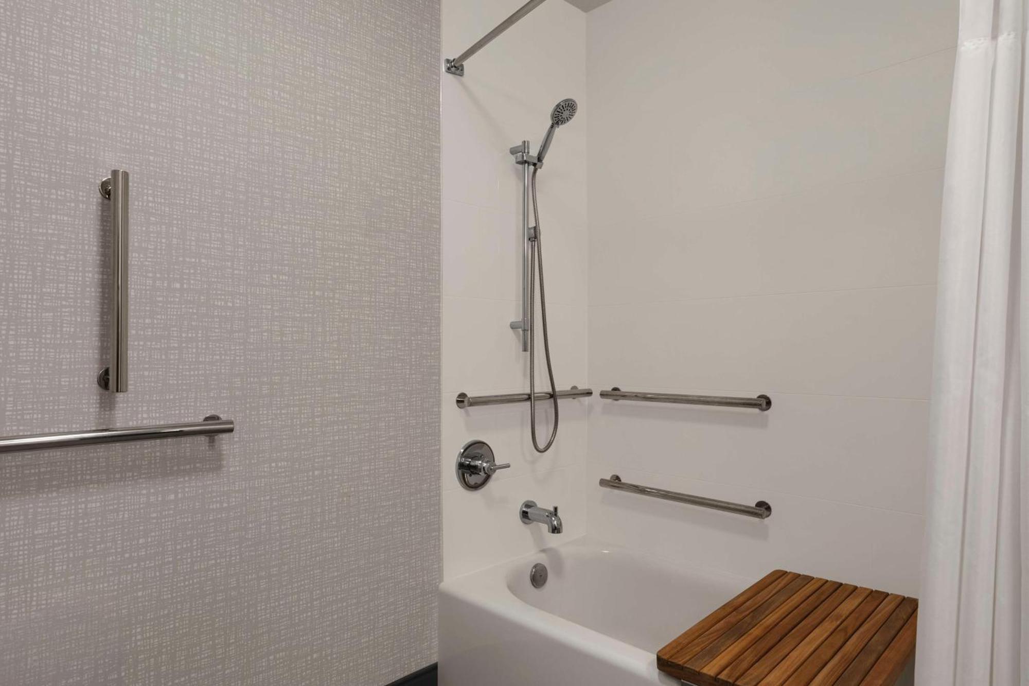 Hampton Inn Starkville Kültér fotó